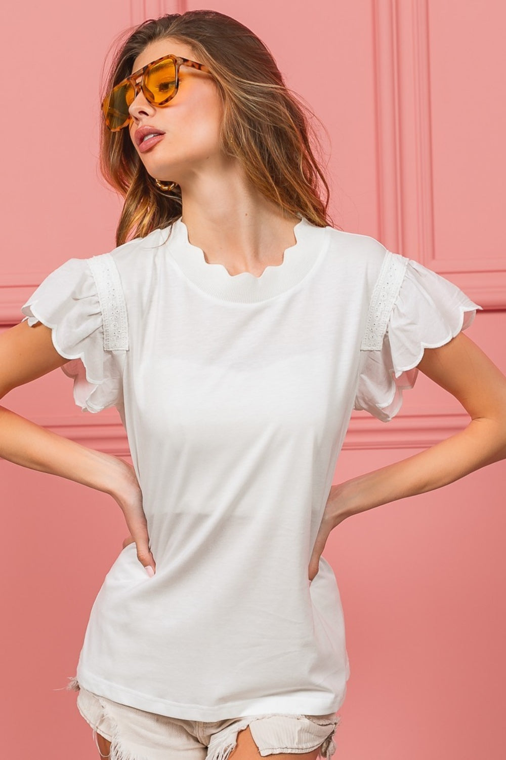 Haut BiBi à bordure festonnée en dentelle