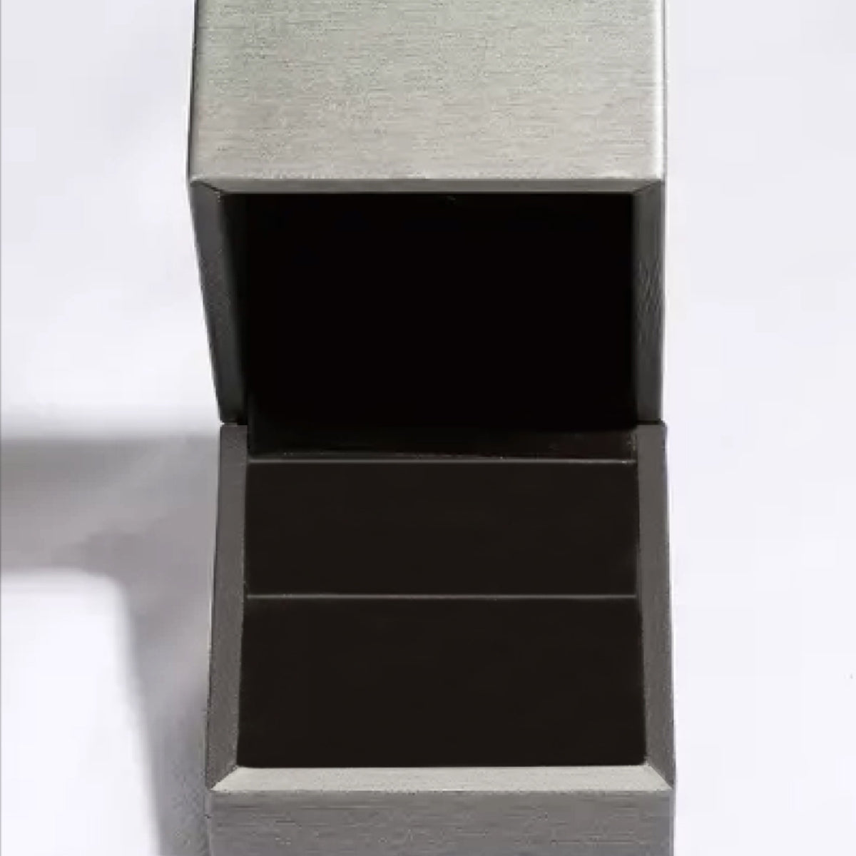 Pendientes de plata de ley 925 con circonitas en forma de corazón